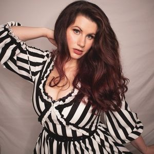 Meet your Posher, Bridgette